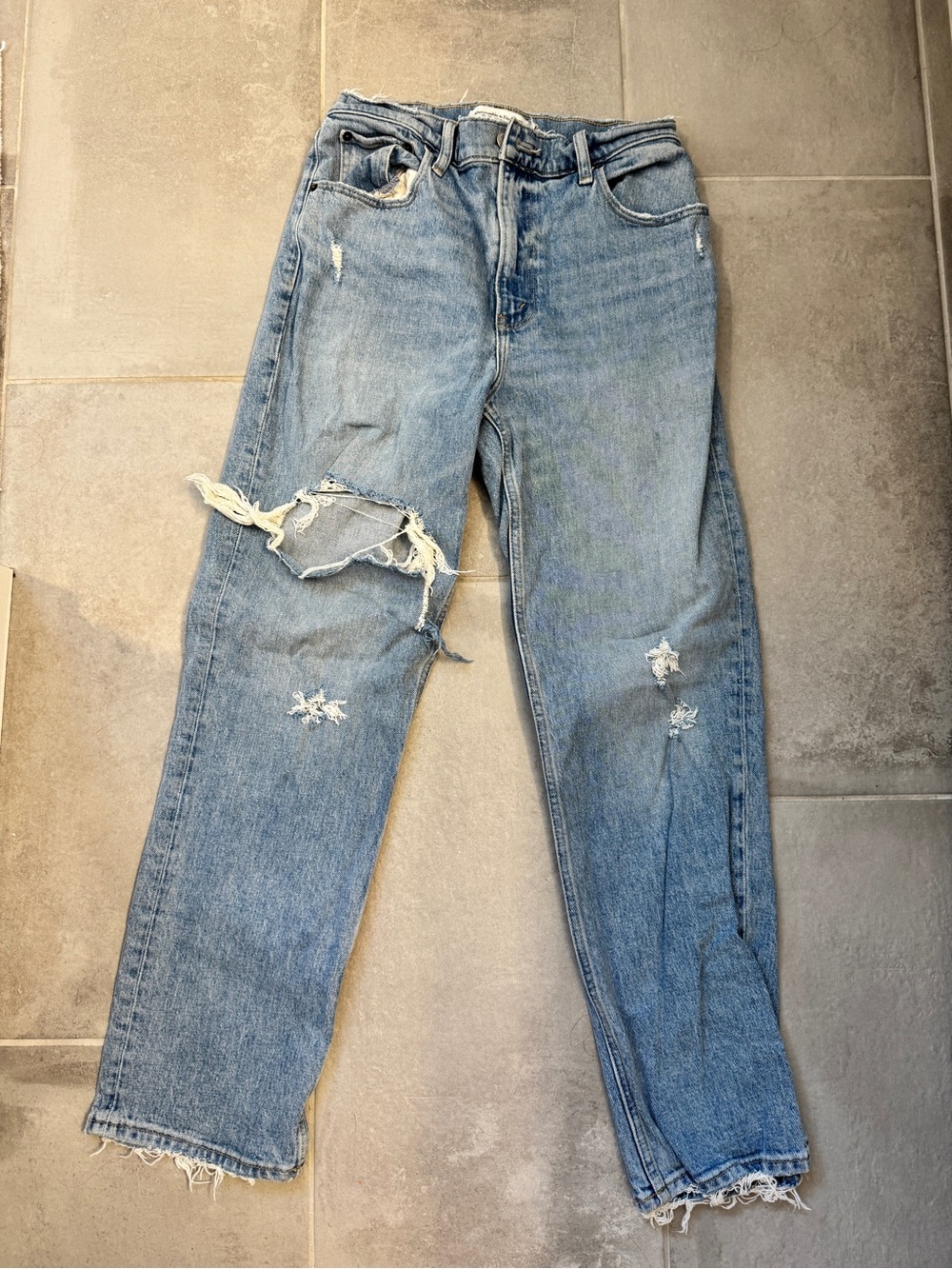 Abercrombie & Fitch 90’s Straight Ultra High-Rise Jeans